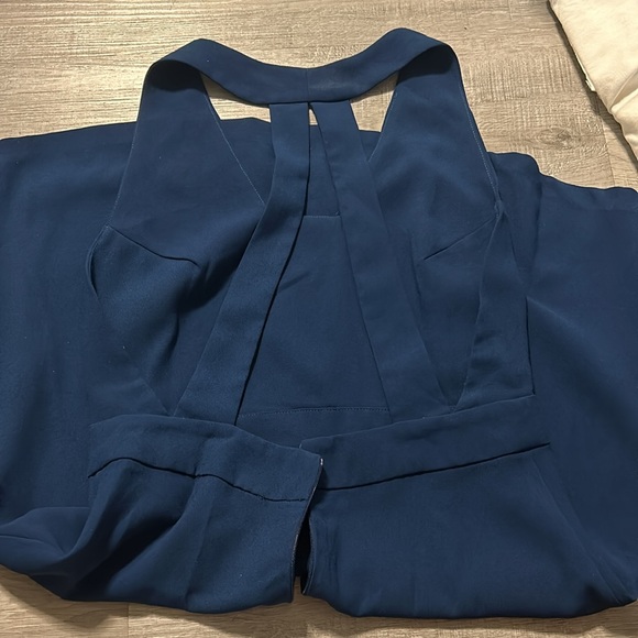 AXARA PARIS DRESS. - Picture 3 of 5